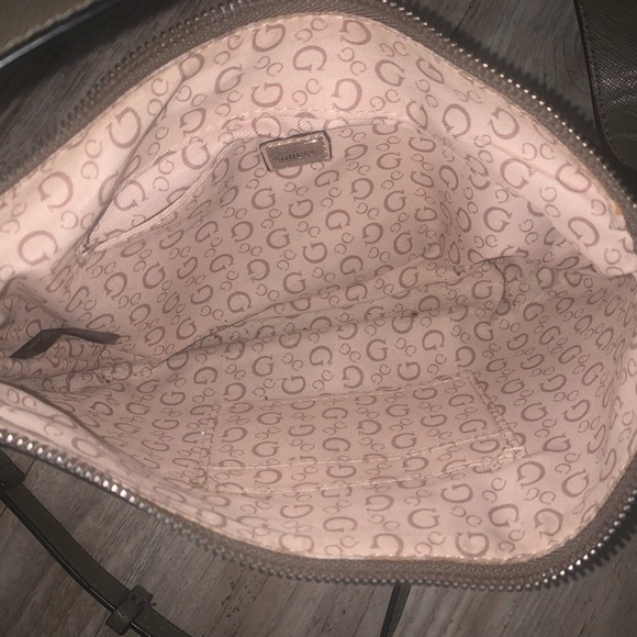 Guess crossbody - Picture 4 of 4